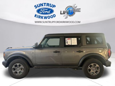 Used 2025 Ford Bronco Big Bend AWD/4WD image 2