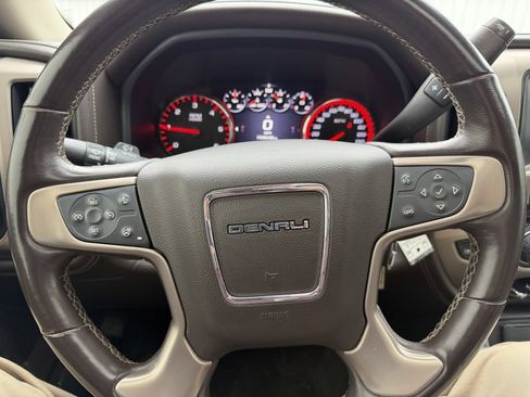 Used 2016 GMC Sierra 1500 Denali w/ Enhanced Driver Alert Package image 18
