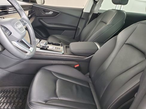 Certified 2023 Audi Q8 Premium w/ Convenience Package image 27