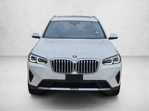 Used 2024 BMW X3 sDrive30i w/ Convenience Package RWD image 2