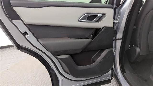 Used 2024 Land Rover Range Rover Velar Dynamic SE AWD/4WD image 14