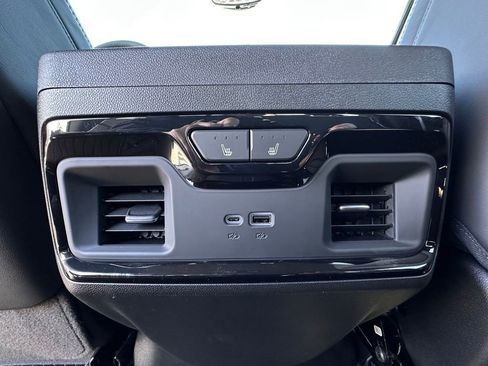 New 2026 GMC Sierra 2500 AT4X w/ AT4X AEV Edition AWD/4WD image 22