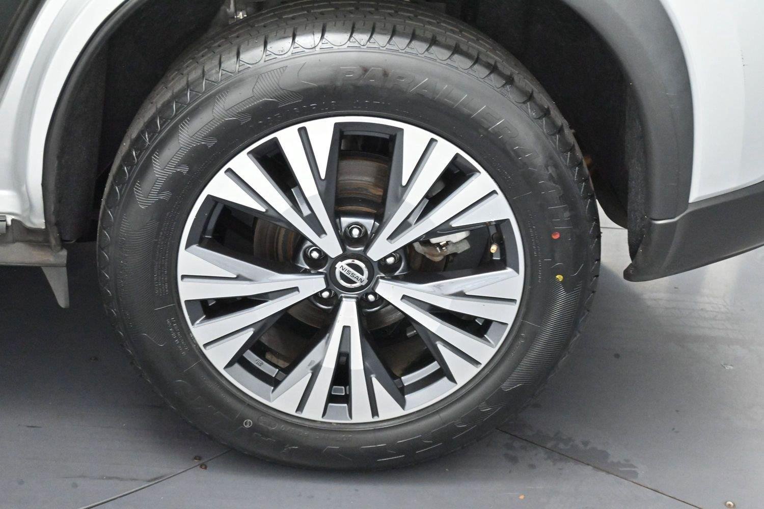 Used 2021 Nissan Rogue SV AWD/4WD image 31