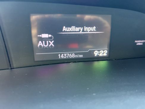 Used 2012 Honda Civic LX image 2