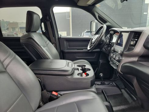 Used 2021 RAM 3500 Tradesman w/ Bed Utility Group AWD/4WD image 35