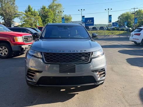 Used 2018 Land Rover Range Rover Velar R-Dynamic SE AWD/4WD image 9
