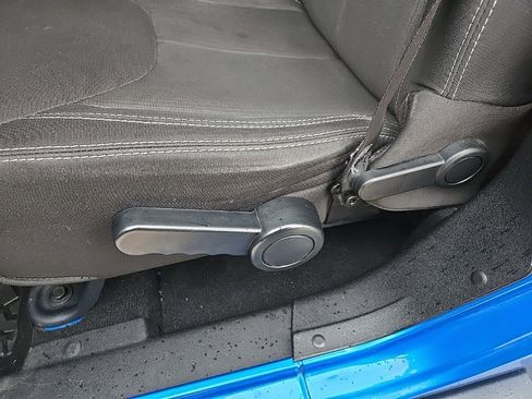 Used 2015 Jeep Wrangler Unlimited Sahara w/ Connectivity Group image 37