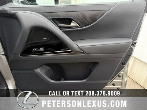Used 2023 Lexus LX 600 4WD w/ Interior Upgrade Package image 12
