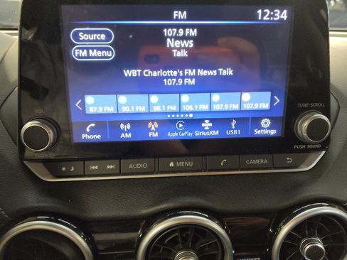 Used 2021 Nissan Sentra SV FWD image 25