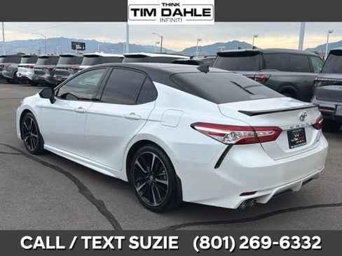 Used 2020 Toyota Camry XSE FWD image 7