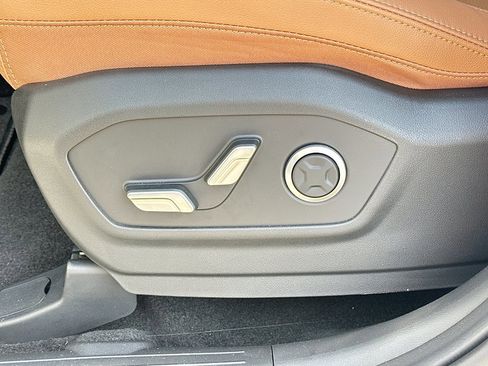 New 2026 Hyundai Santa Fe Limited AWD/4WD image 28