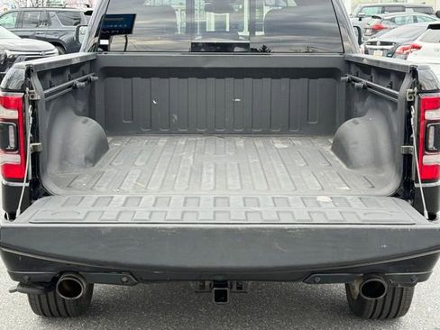 Used 2020 RAM 1500 Limited w/ Black Appearance Package AWD/4WD image 24