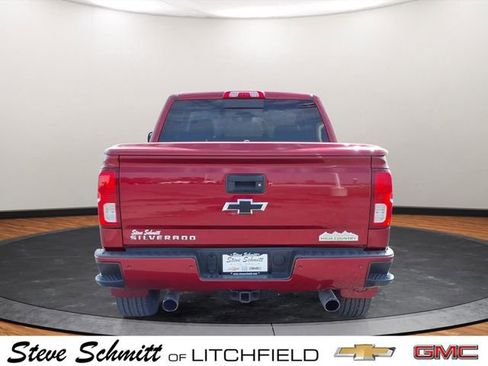 Certified 2018 Chevrolet Silverado 1500 High Country image 4