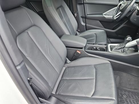 Used 2021 Audi Q3 2.0T Premium Plus w/ Premium Plus Package image 35