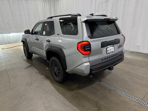 New 2025 Toyota 4Runner SR5 image 5