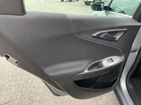 Used 2023 Chevrolet Malibu LT image 43