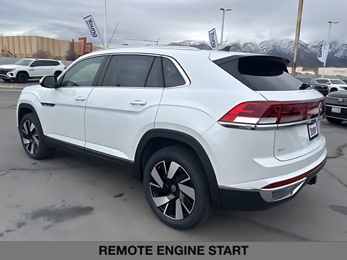 New 2026 Volkswagen Atlas Cross Sport SEL image 5