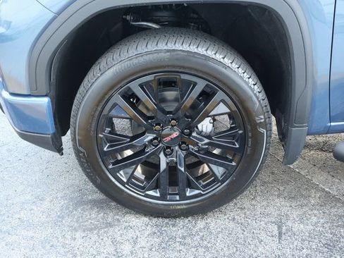 New 2026 GMC Sierra 1500 Elevation w/ Elevation Select Package AWD/4WD image 8