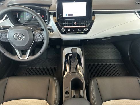 New 2026 Toyota Corolla SE w/ SE Premium Package FWD image 16