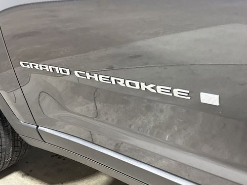 New 2026 Jeep Grand Cherokee L Laredo AWD/4WD image 27