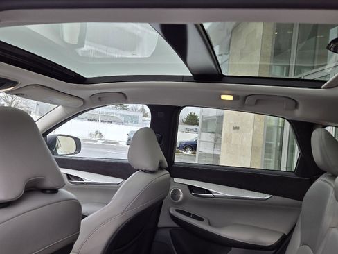 Certified 2023 INFINITI QX50 Sensory image 10