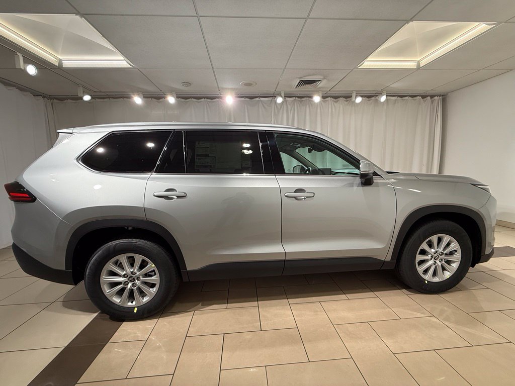 New 2026 Toyota Grand Highlander XLE FWD image 6