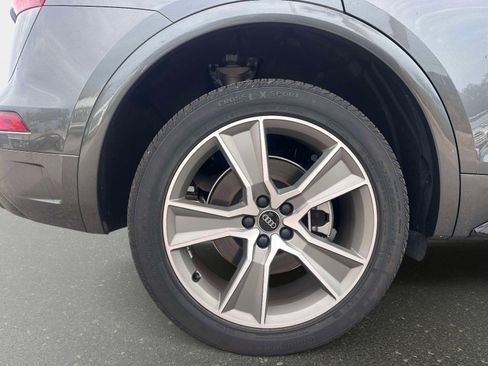 Used 2025 Audi Q5 2.0T Premium w/ Convenience Plus Package image 5