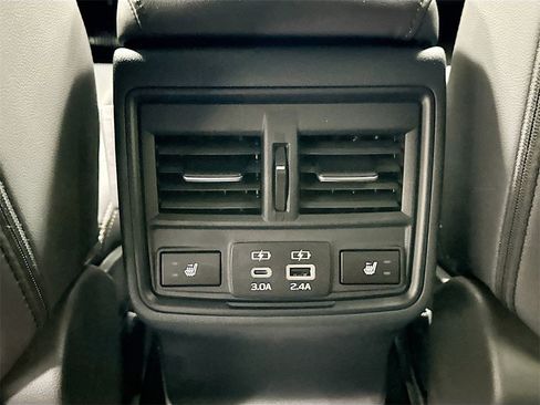 New 2026 Subaru Outback Limited XT image 25