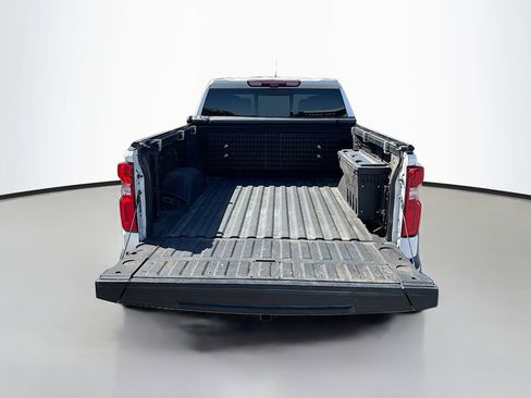 Used 2023 Chevrolet Silverado 1500 High Country w/ Technology Package image 29