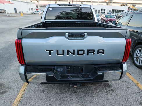 Used 2022 Toyota Tundra SR5 image 10