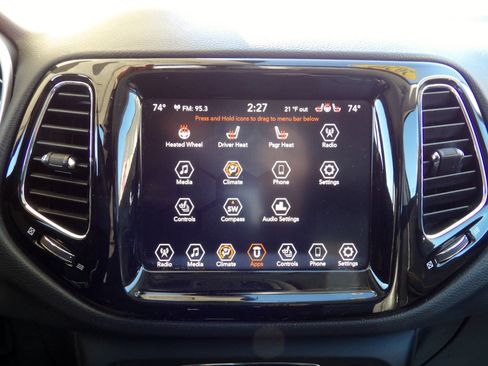 Used 2020 Jeep Compass Limited image 14