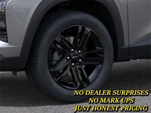 New 2026 Chevrolet Trax ACTIV w/ Driver Confidence Package image 9