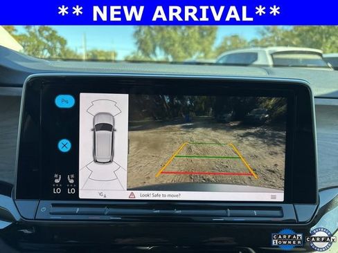 Used 2025 Volkswagen Atlas SE image 12