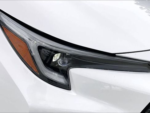 Used 2024 Toyota Corolla SE image 27