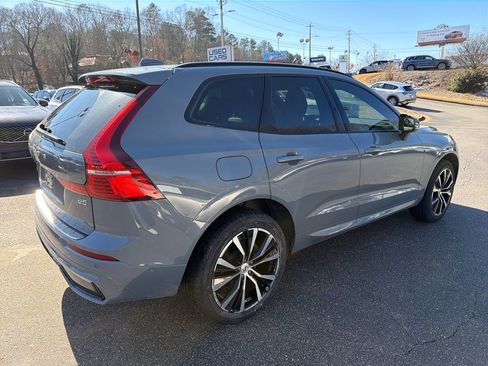 Used 2023 Volvo XC60 B5 Plus w/ Protection Package Premier image 5