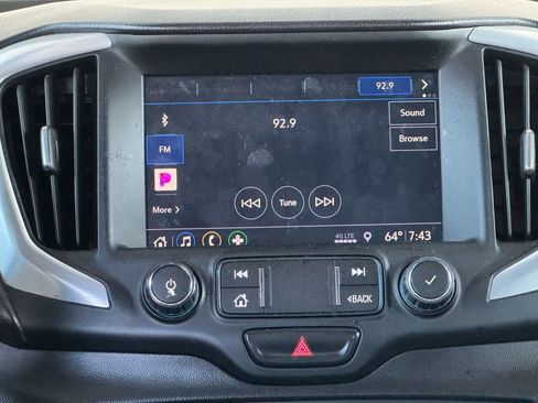 Used 2020 GMC Terrain SLT image 28