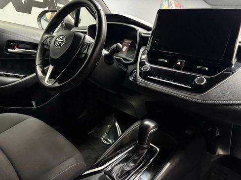 Used 2024 Toyota Corolla SE w/ SE Package FWD image 42