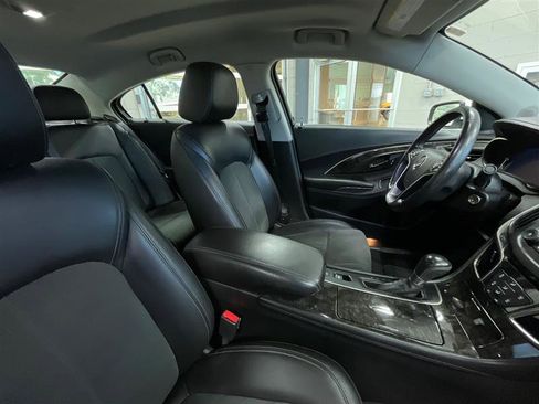Used 2016 Buick LaCrosse FWD image 27