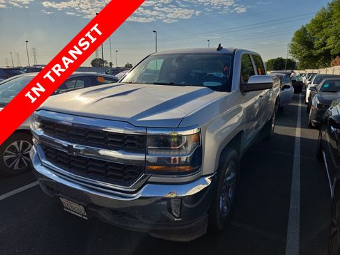 Used 2017 Chevrolet Silverado 1500 LT w/ LT Eassist Package AWD/4WD image 1