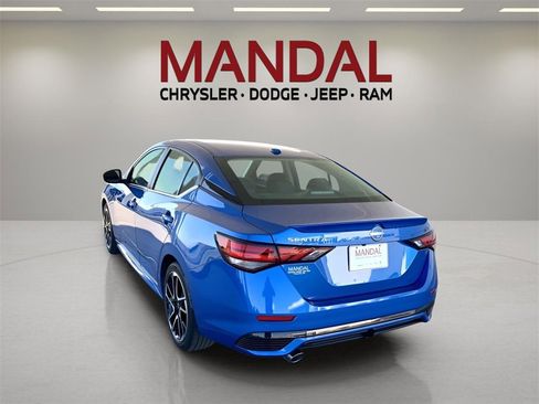 Used 2024 Nissan Sentra SR image 7