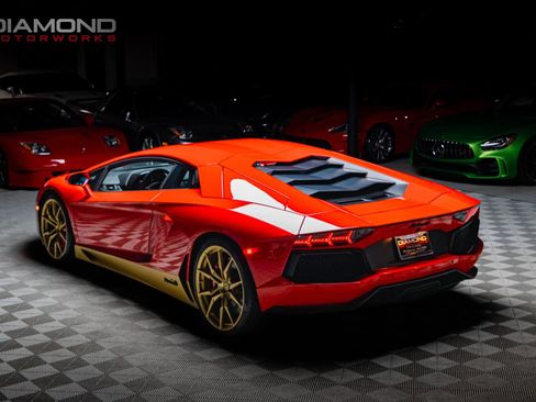 Used 2017 Lamborghini Aventador LP 700-4 image 40