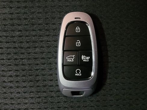 Used 2023 Hyundai Santa Fe SEL FWD image 32