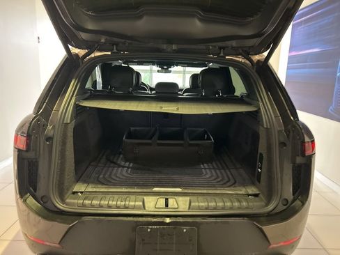 Used 2024 Land Rover Range Rover Sport SE image 15