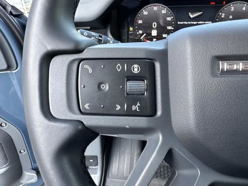 Certified 2024 Land Rover Defender 110 X-Dynamic SE image 31