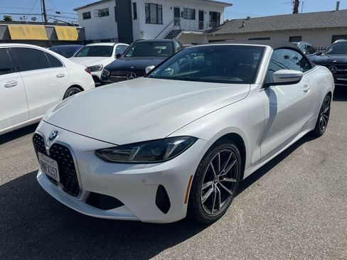 Used 2025 BMW 430i Convertible w/ Premium Package image 1