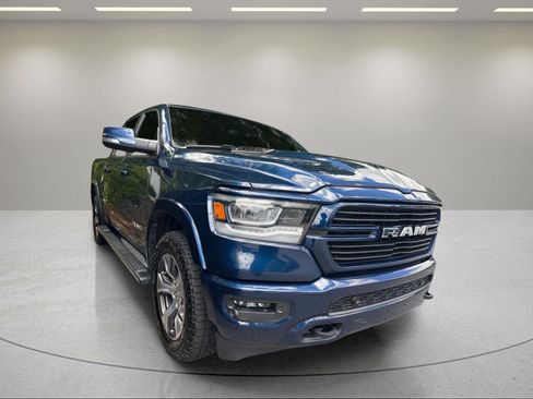Used 2022 RAM 1500 Laramie w/ Sport Appearance Package AWD/4WD image 9