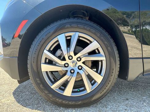 Used 2023 Chevrolet Equinox LT image 12