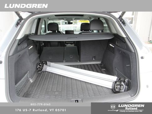 Used 2021 Audi Q5 2.0T Premium w/ Convenience Package image 41