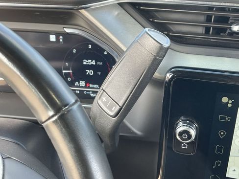 Used 2025 GMC Sierra 2500 Denali w/ Denali Reserve Package image 16