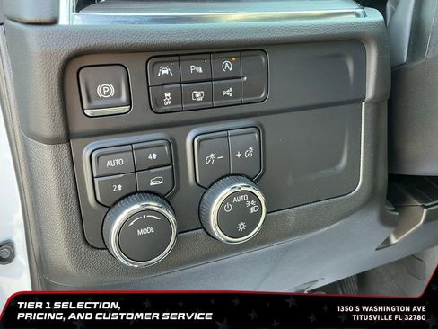Used 2025 Chevrolet Tahoe LT AWD/4WD image 24